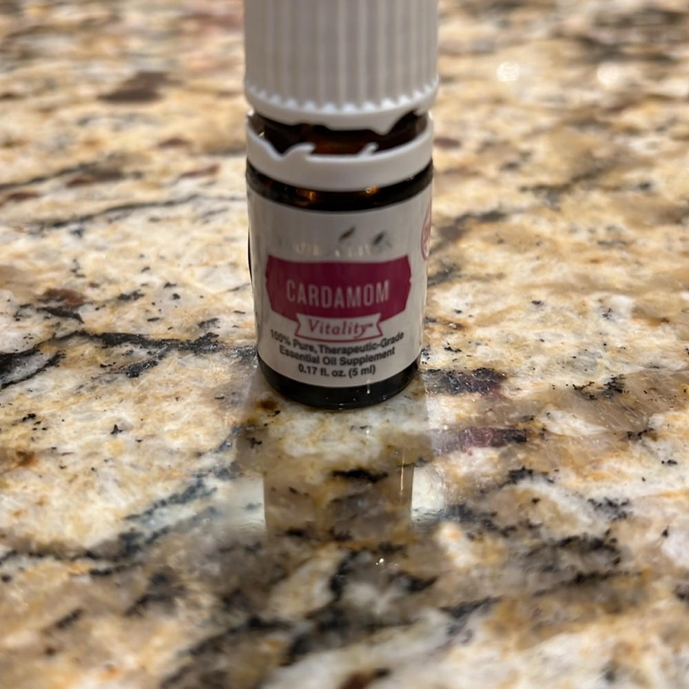 Young Living Vitality Cardamom Oil - Picture 2 of 2